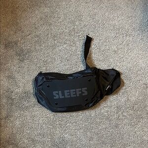 Sleefs fanny pack